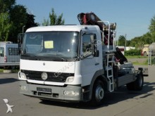 camión caja abierta Mercedes