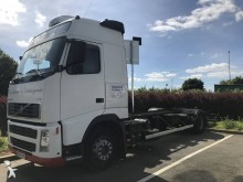 camion porte containers Volvo