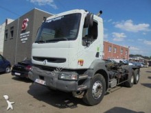 camión Renault Kerax 385