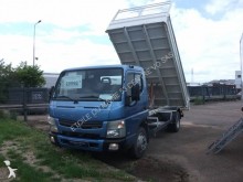 camión Mitsubishi Fuso Canter 7C18