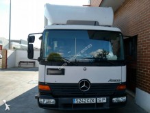 camión Mercedes Atego 815