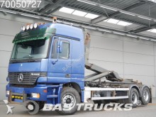 camion porte containers Mercedes
