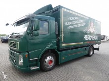 camion fourgon Volvo