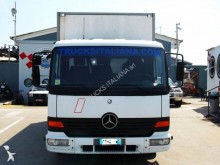 camión furgón caja polyfond Mercedes