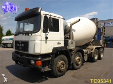 camion béton MAN