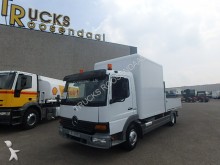 camión caja abierta Mercedes