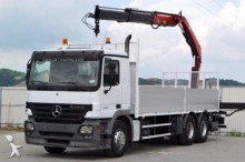 camión caja abierta Mercedes