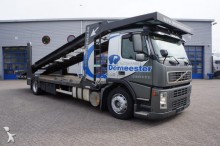 camion bisarca Volvo