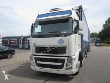 camion fourgon Volvo