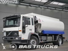 camión cisterna Volvo