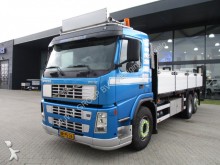 camion plateau Volvo