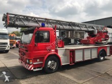 camion piattaforma aerea Scania