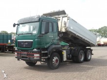 camion tri-benne MAN