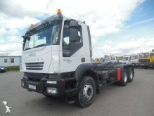 camion Iveco Trakker 500