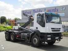 camion Iveco Trakker 410