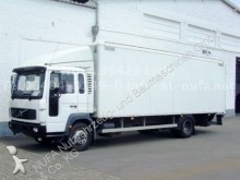 camion fourgon Volvo