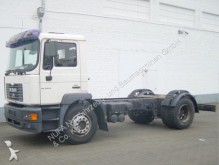 camion châssis MAN