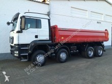 camion benne MAN