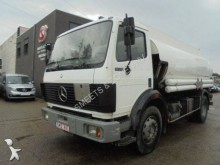 camion citerne Mercedes