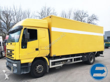 camión furgón Iveco