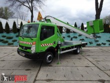 camion nacelle Nissan