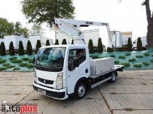 camion piattaforma aerea Renault