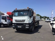 camion Iveco Trakker AD 260 T 33 B/P