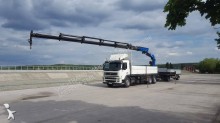 camion plateau ridelles Volvo