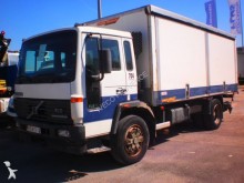 camion Volvo FL 220