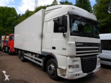 camion DAF 105 XF 460/6x2/ Koffer