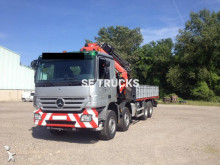 camión caja abierta estándar Mercedes