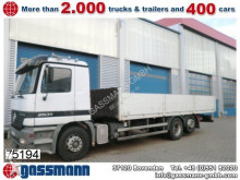 camion plateau ridelles Mercedes