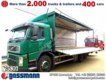 camion piattaforma trasporto bibite Volvo