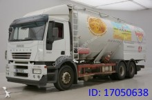 camión Iveco Stralis 350 - 6X2
