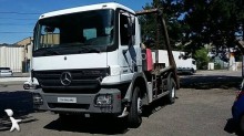camion multibenna Mercedes
