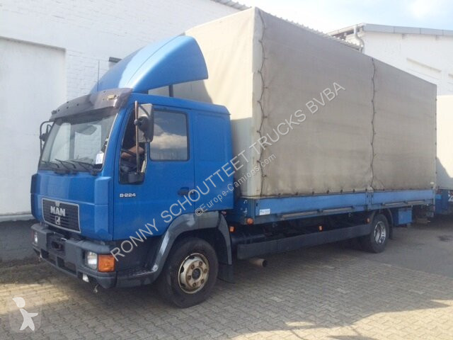 Voir les photos Camion MAN 8.224 FL 4x2 Dachspoiler
