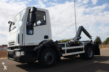 camión chasis Iveco