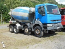 camion calcestruzzo Renault