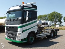 camion porte containers Volvo