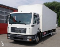 camion furgone MAN