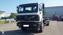 camion Mercedes 2031