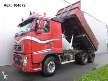 camion ribaltabile Volvo