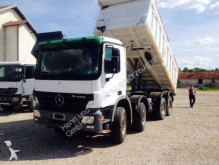 camión volquete trilateral Mercedes
