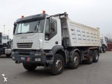 camion Iveco Trakker AD 410 T 44