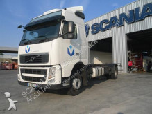 camion porte containers Volvo