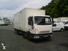 camion Iveco 100E18