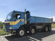 camión Volvo FL10 320