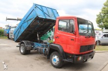 camion benne Mercedes