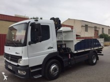 camión caja abierta Mercedes