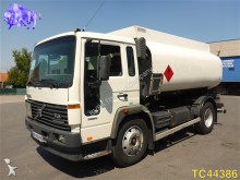 camión cisterna Volvo